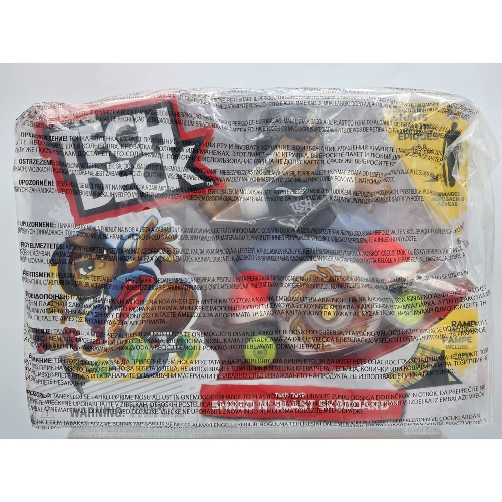 Tech Deck Shred N' Blast Sk8board Motorized Finger‎ Board Toy A/Rider & Ramp